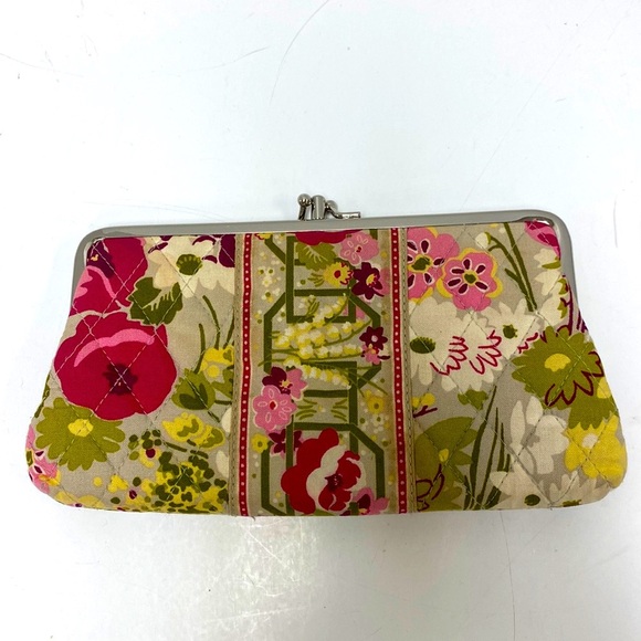 Vera Bradley Make Me Blush Print Wallet - Picture 1 of 4